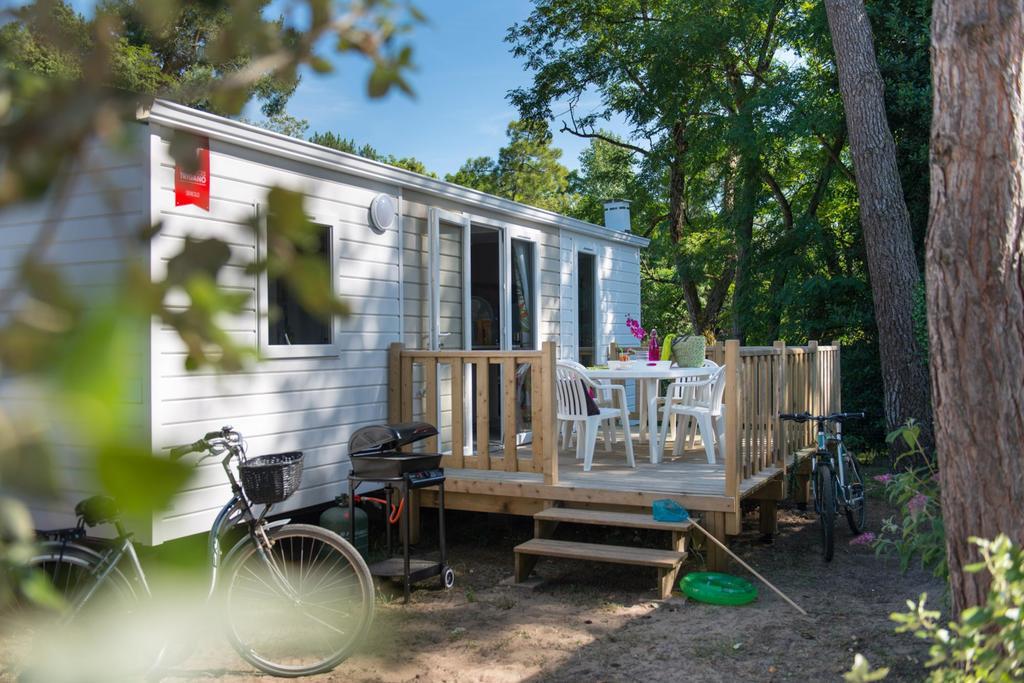 Camping Officiel Siblu Domaine De Soulac Екстер'єр фото